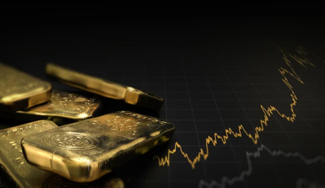 Gold adds to losses but analysts still see long-term safe-haven demand